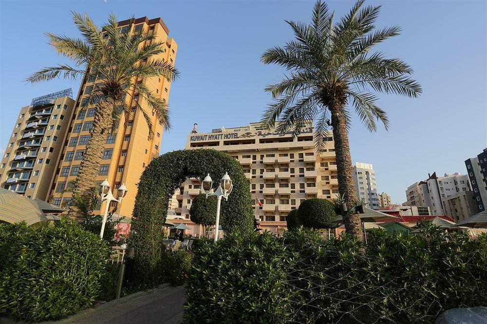 New Park Hotel Kuwait City Bagian luar foto