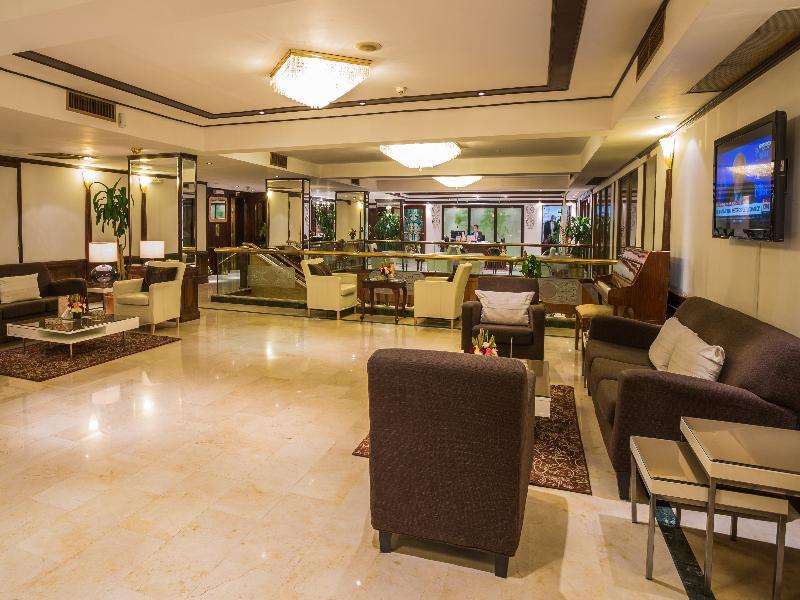 New Park Hotel Kuwait City Bagian luar foto