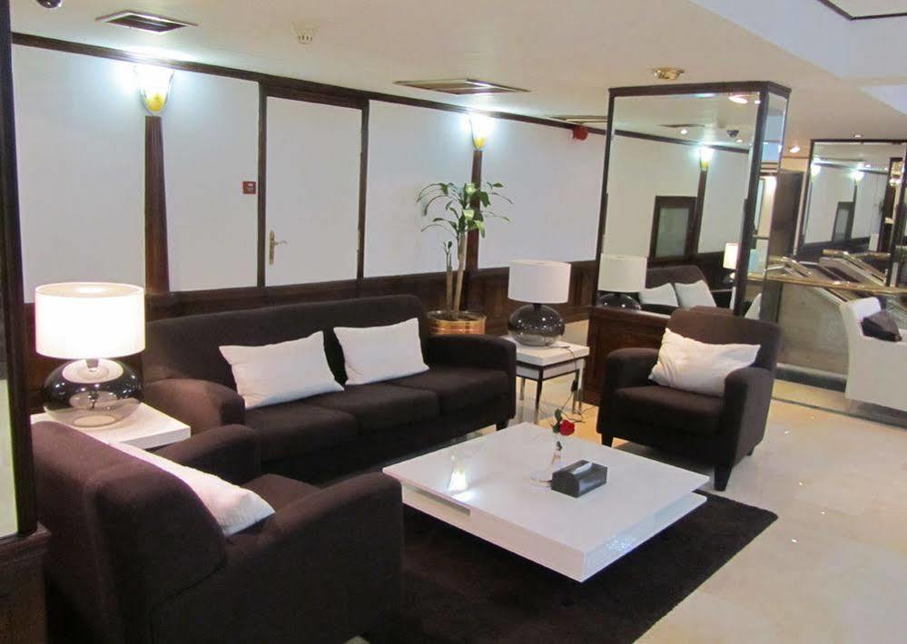 New Park Hotel Kuwait City Bagian luar foto