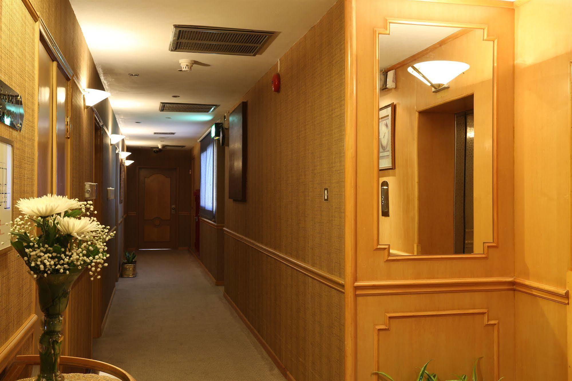 New Park Hotel Kuwait City Bagian luar foto
